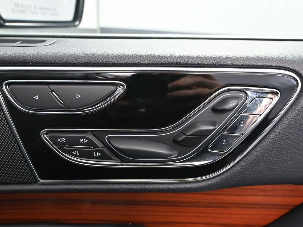 Used 2024 Lincoln Navigator Reserve image 53