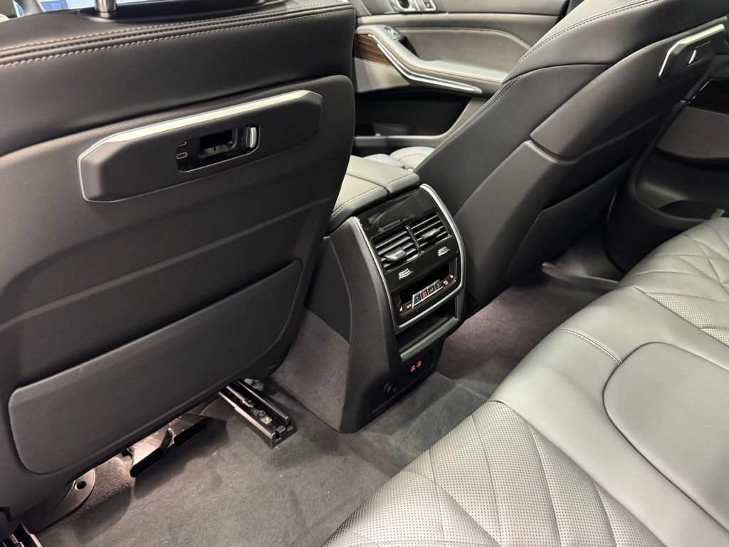 Used 2026 BMW X5 xDrive40i w/ Climate Comfort Package AWD/4WD image 22