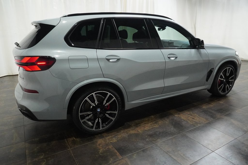 Certified 2024 BMW X5 M60i image 3