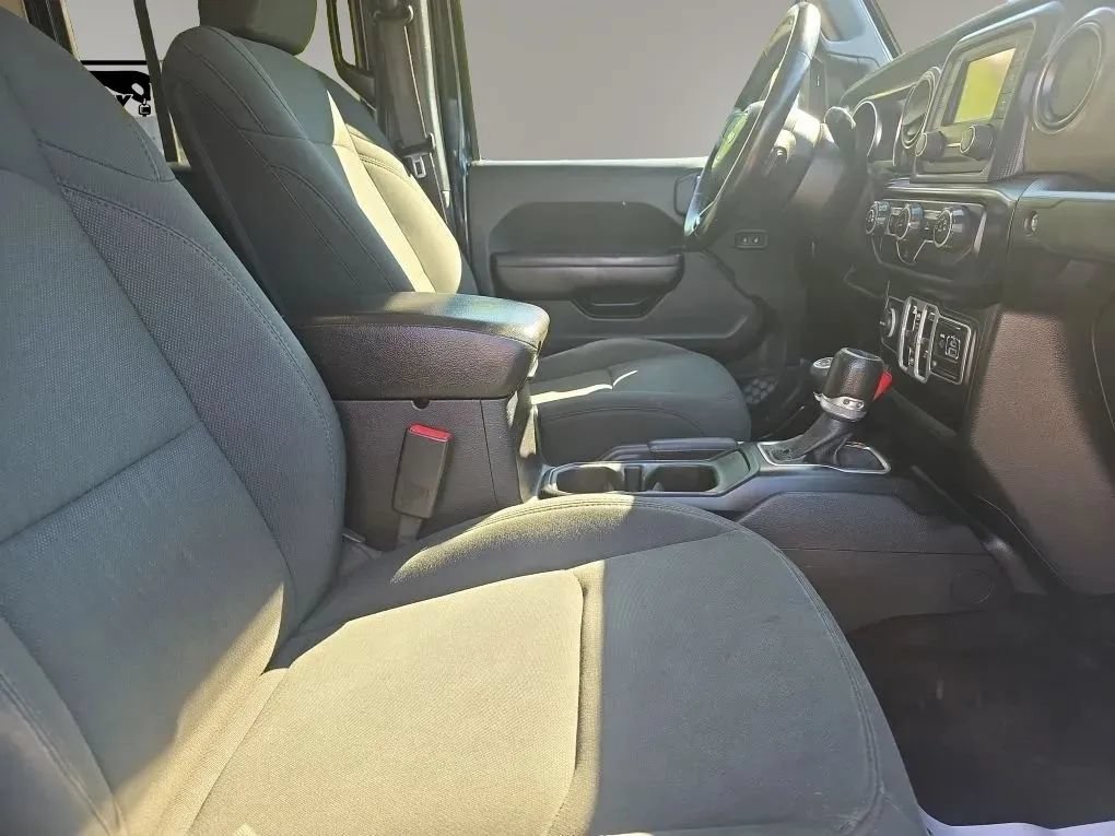 Used 2020 Jeep Gladiator Sport w/ Quick Order Package 24S AWD/4WD image 12