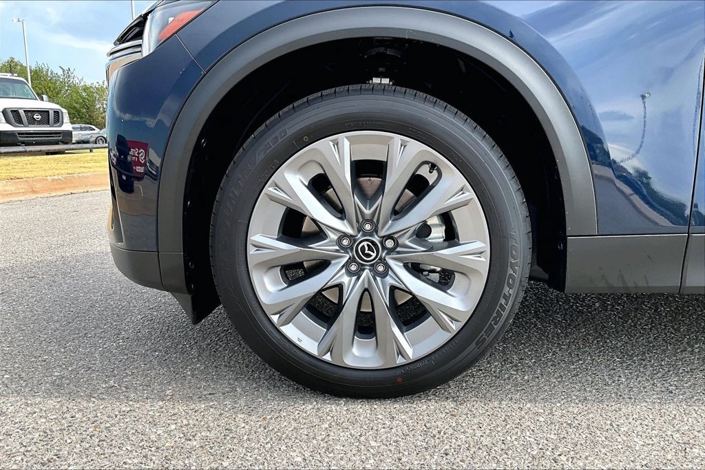 New 2026 MAZDA CX-90 3.3 Turbo w/ Preferred Package AWD/4WD image 11