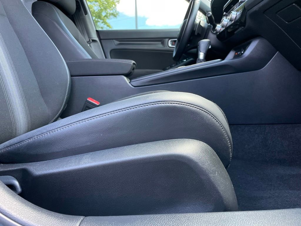 Certified 2025 Honda Civic Sport image 30