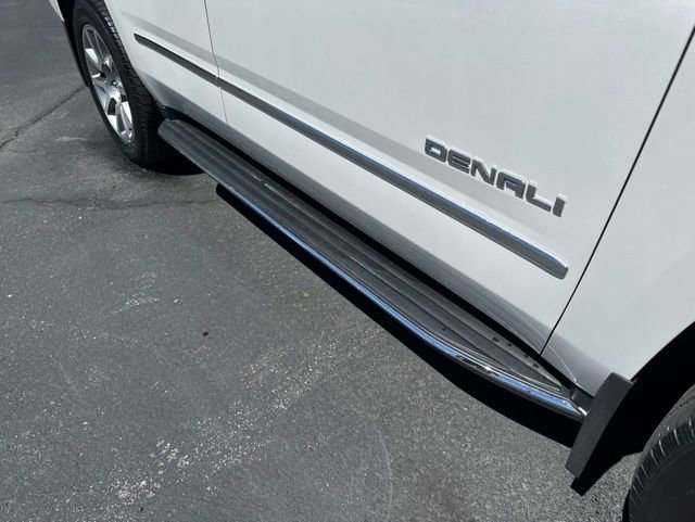 Used 2019 GMC Yukon Denali AWD/4WD image 10