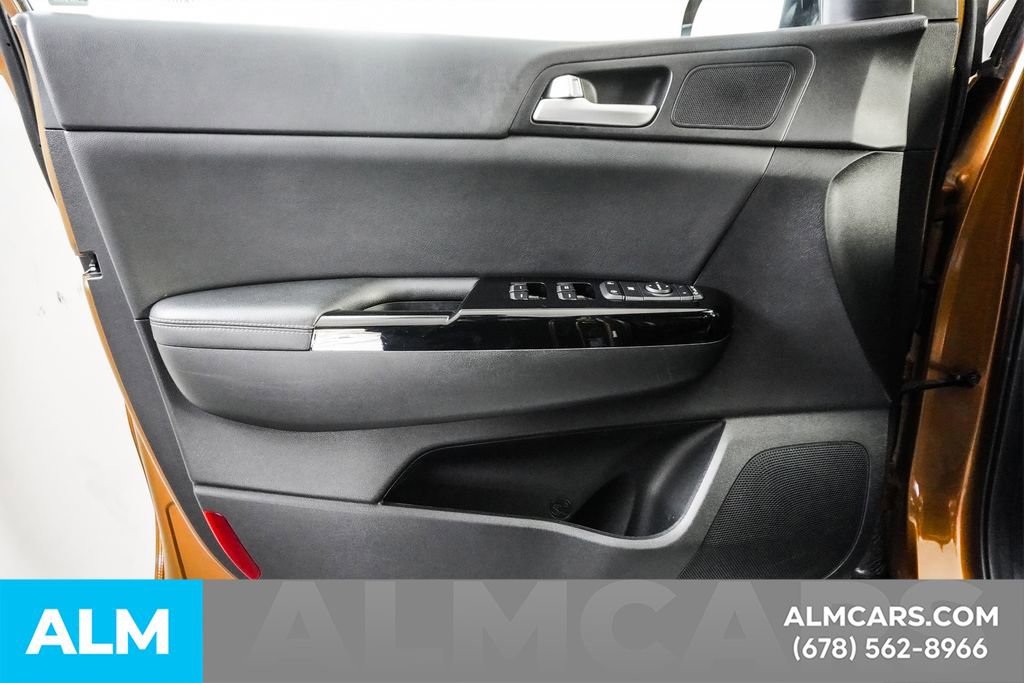 Used 2020 Kia Sportage EX image 46