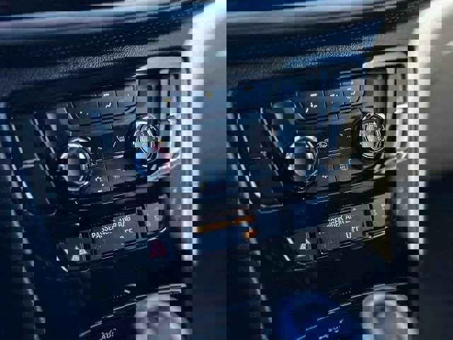 Used 2017 Buick Encore Preferred image 13