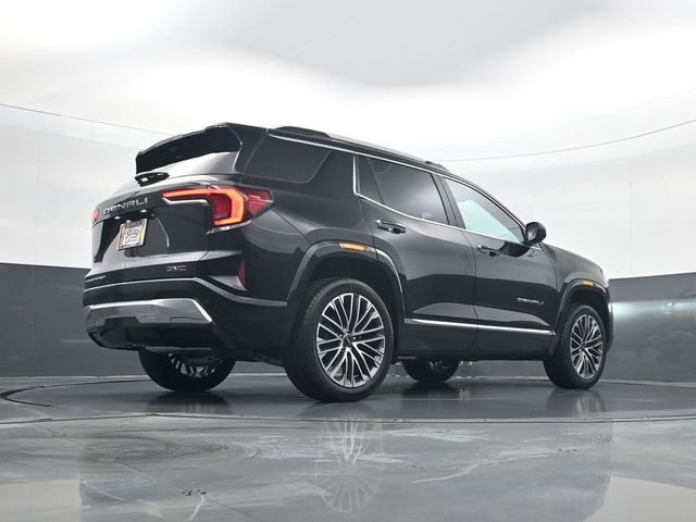 Used 2026 GMC Terrain Denali w/ LPO, Floor Liner Package image 25