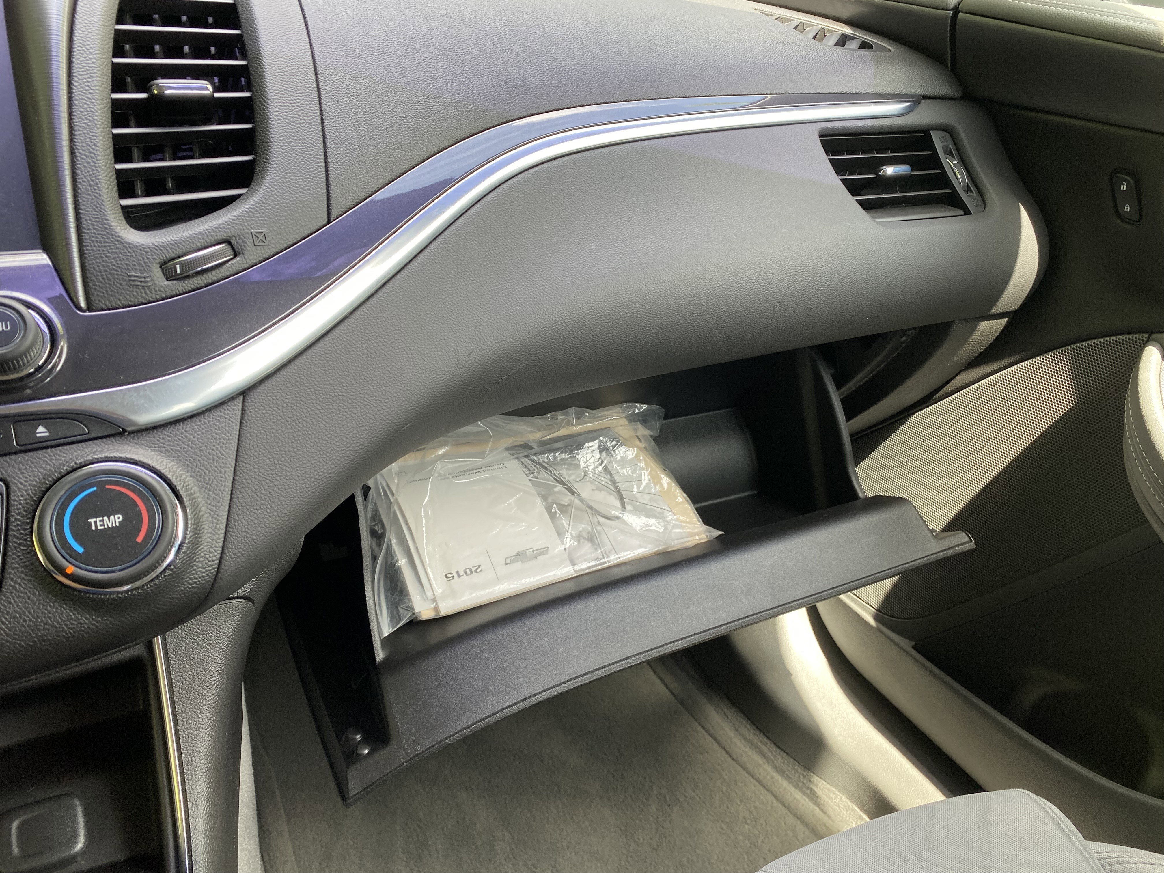 Used 2015 Chevrolet Impala LS w/ LS Convenience Package image 27