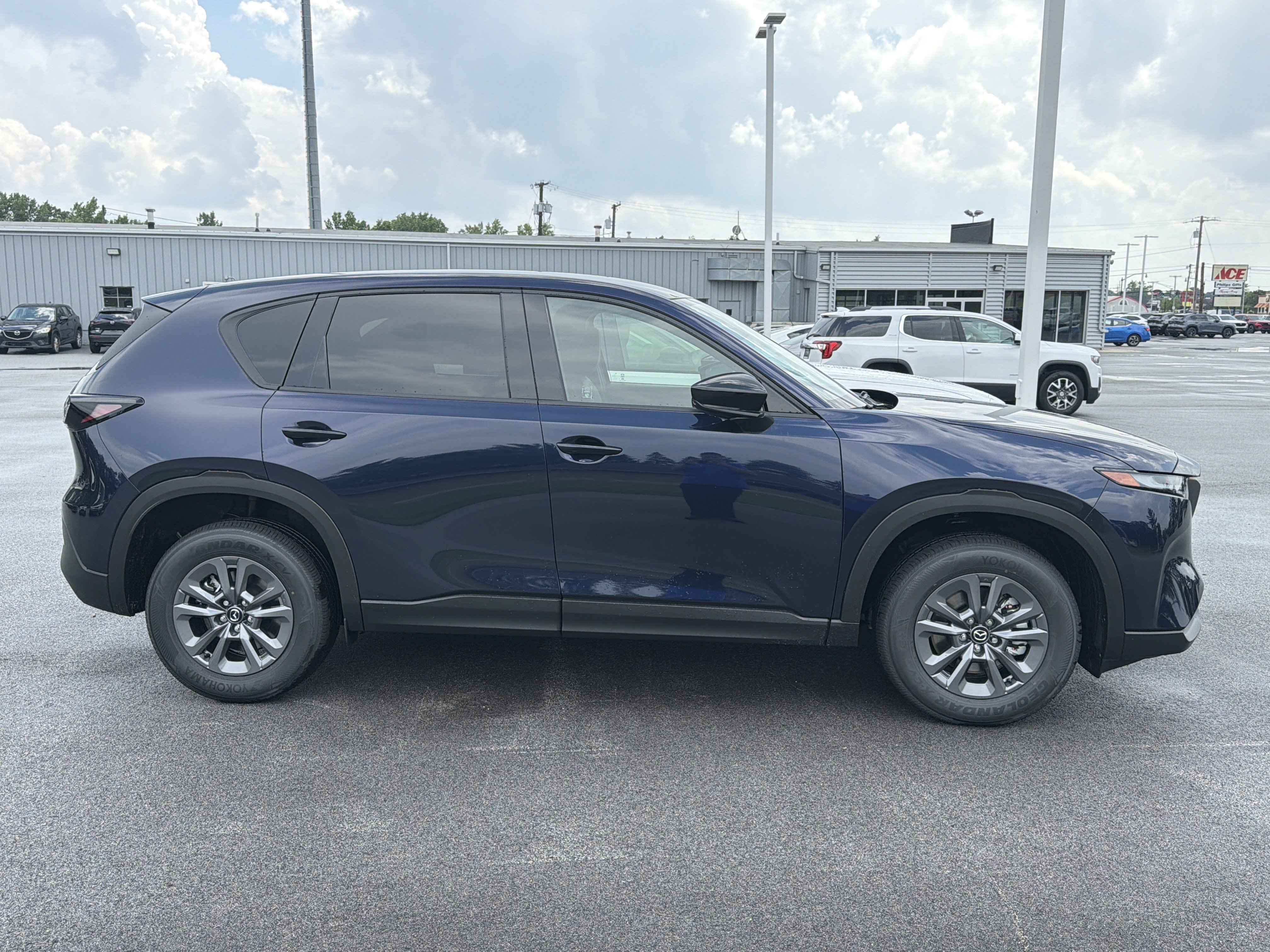 New 2026 MAZDA CX-5 Select AWD/4WD image 2