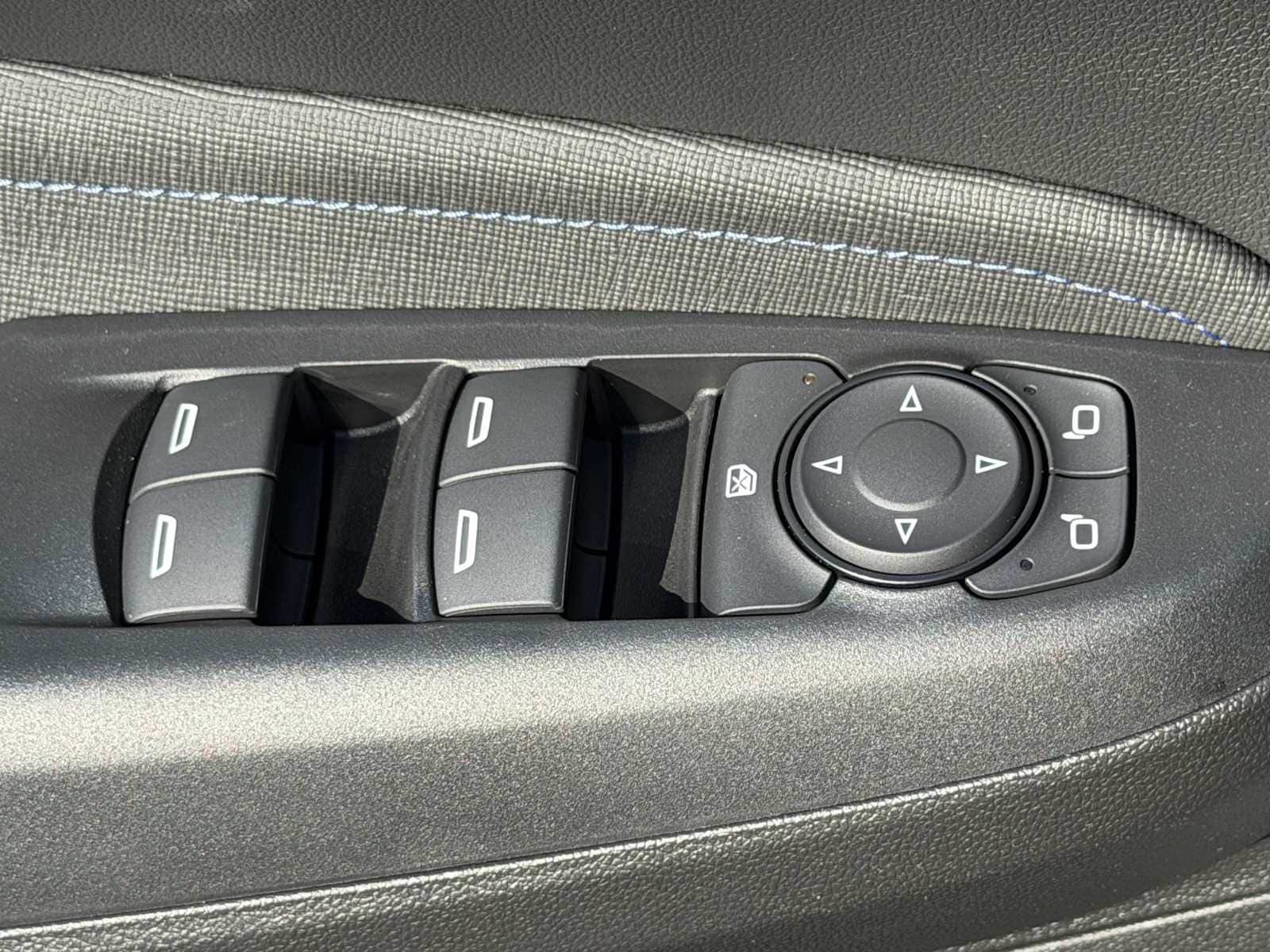 New 2026 Buick Envista Sport Touring w/ Convenience I Package FWD image 21