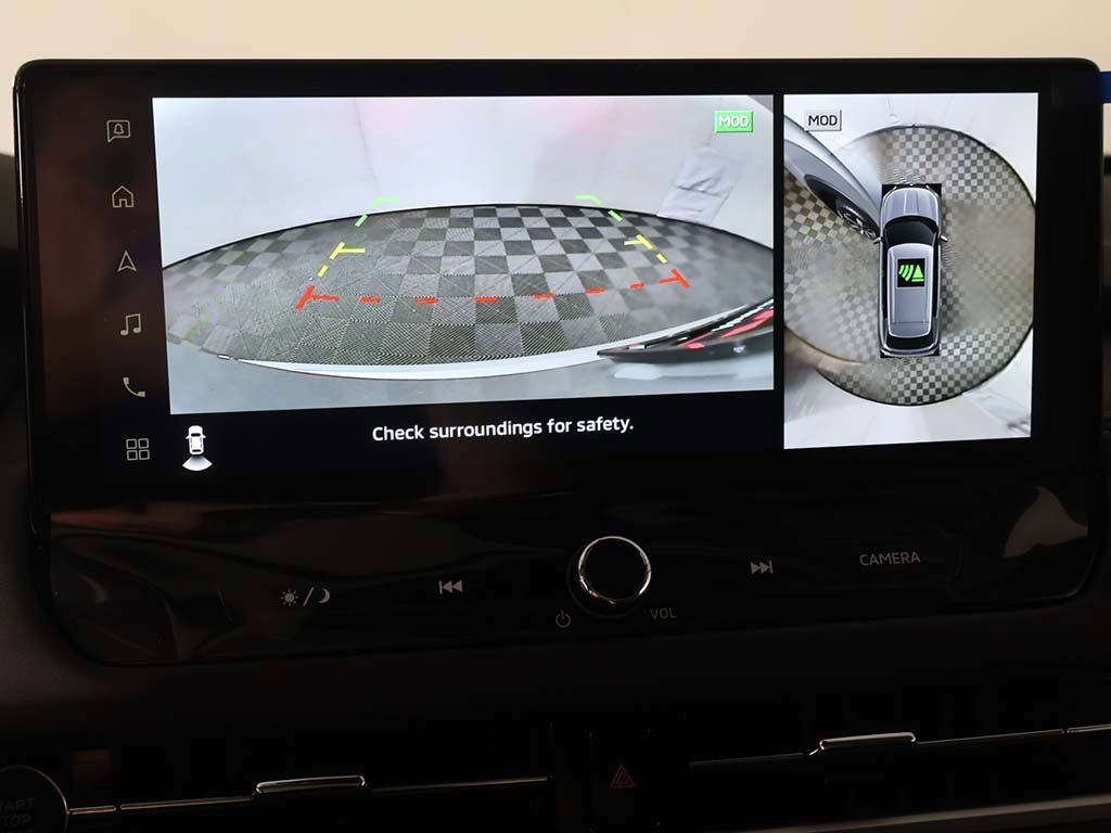 New 2025 Mitsubishi Outlander SE image 49