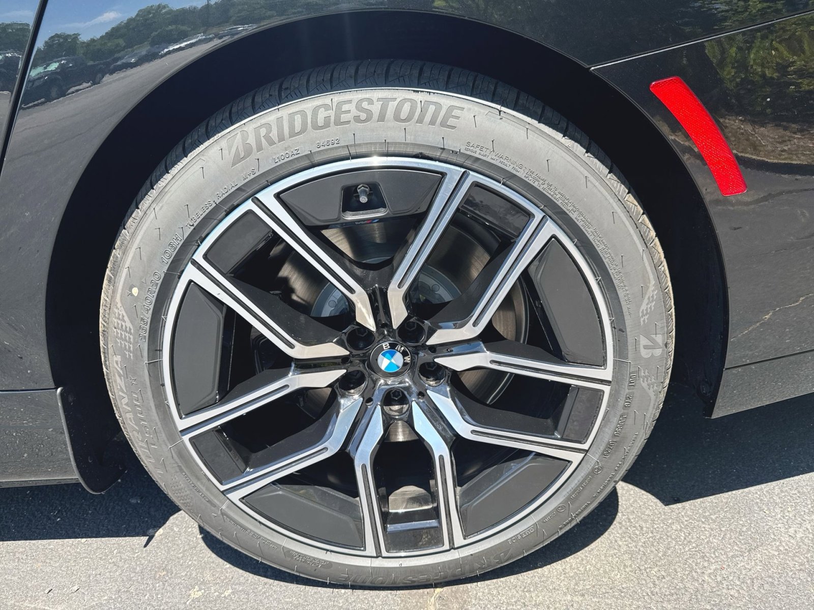 New 2026 BMW i7 eDrive50 w/ M Sport Package RWD image 26