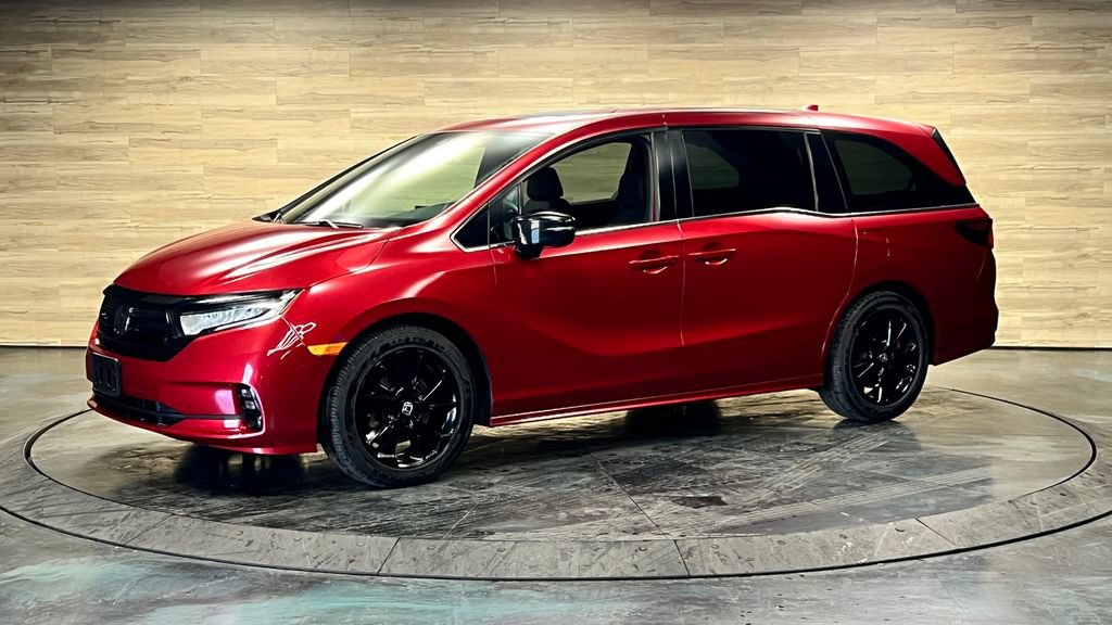 Used 2024 Honda Odyssey Sport image 6