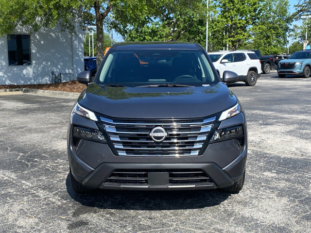 Certified 2026 Nissan Rogue SV AWD/4WD image 5