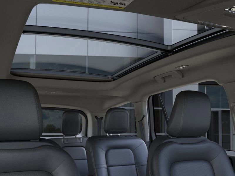 New 2025 Lincoln Aviator 2WD image 22