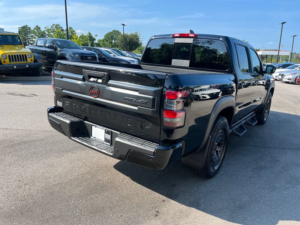 Certified 2025 Nissan Frontier PRO-4X AWD/4WD image 6