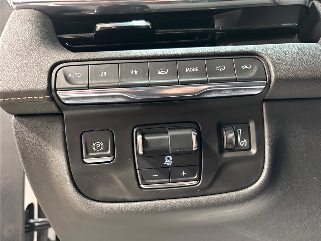 Used 2021 Cadillac Escalade Premium Luxury w/ Driver Assist Tech Package image 23