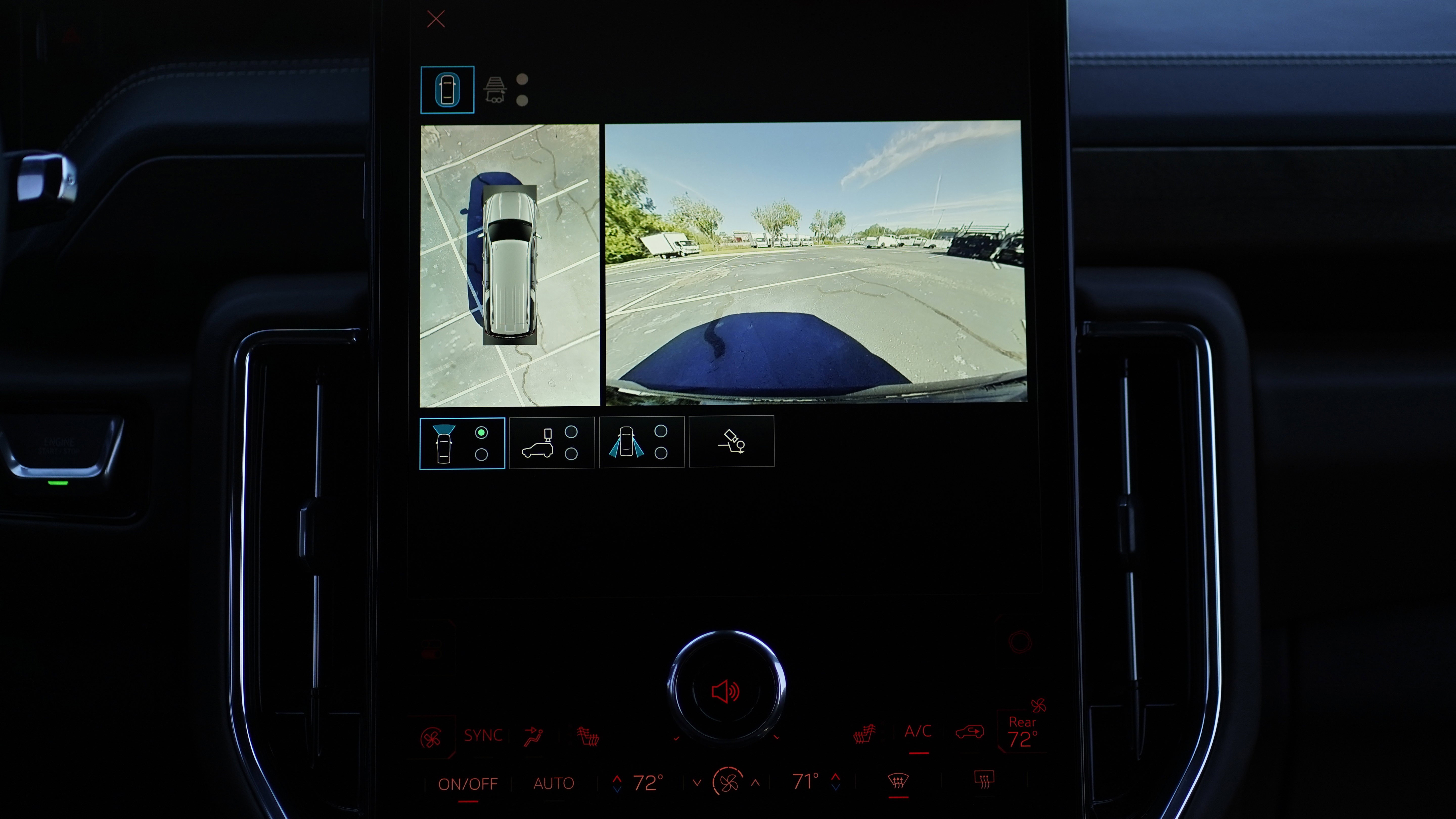 Used 2025 GMC Yukon XL Denali Ultimate AWD/4WD image 34