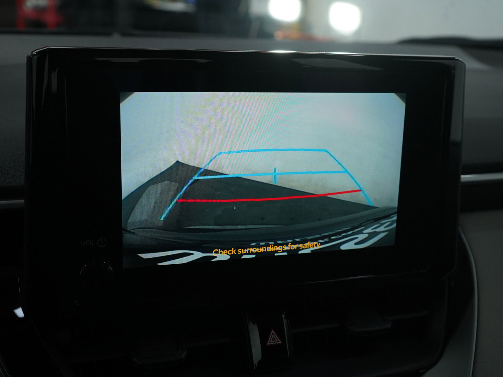 Used 2025 Toyota Corolla LE w/ LE Premium Package image 20