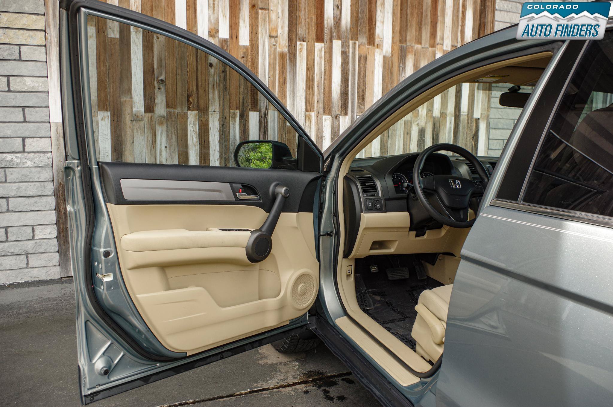 Used 2011 Honda CR-V LX image 10