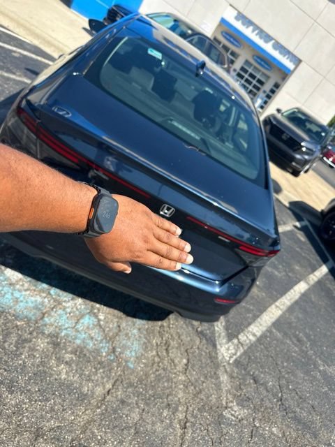 Used 2024 Honda Accord EX image 8