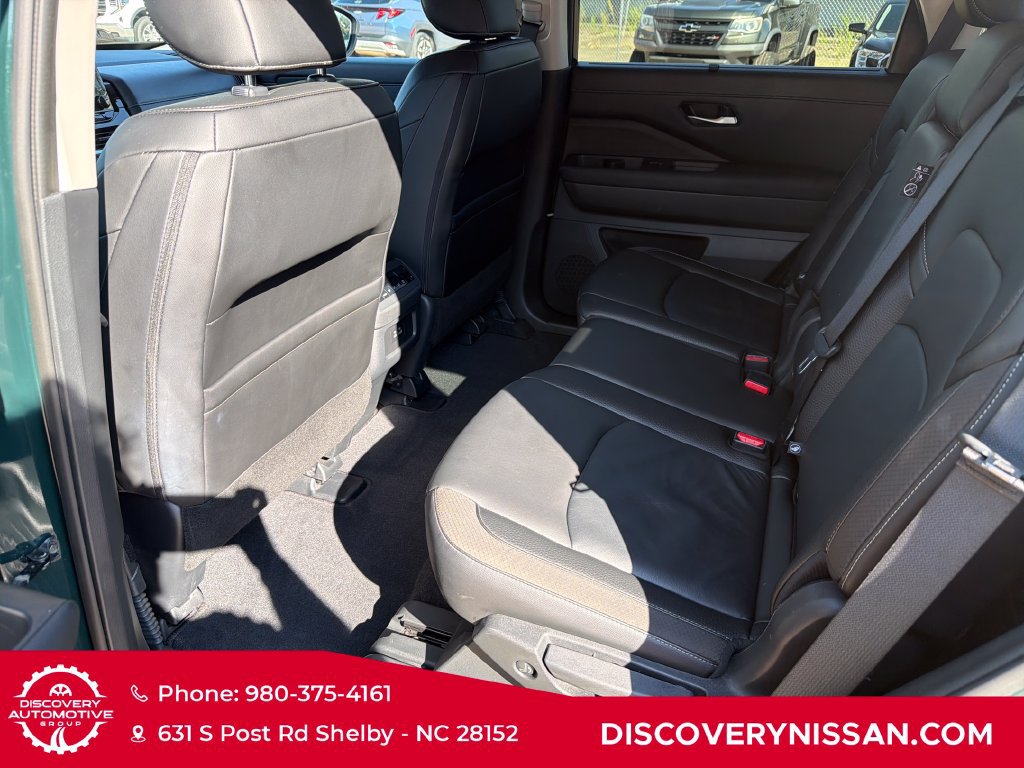 Certified 2025 Nissan Pathfinder SL AWD/4WD image 28