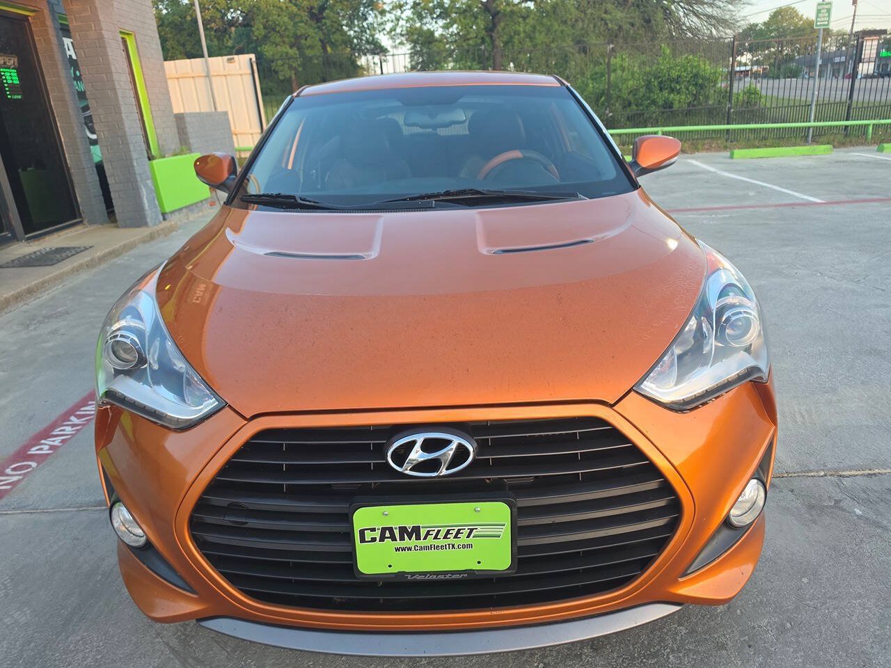 Used 2015 Hyundai Veloster Turbo FWD image 5