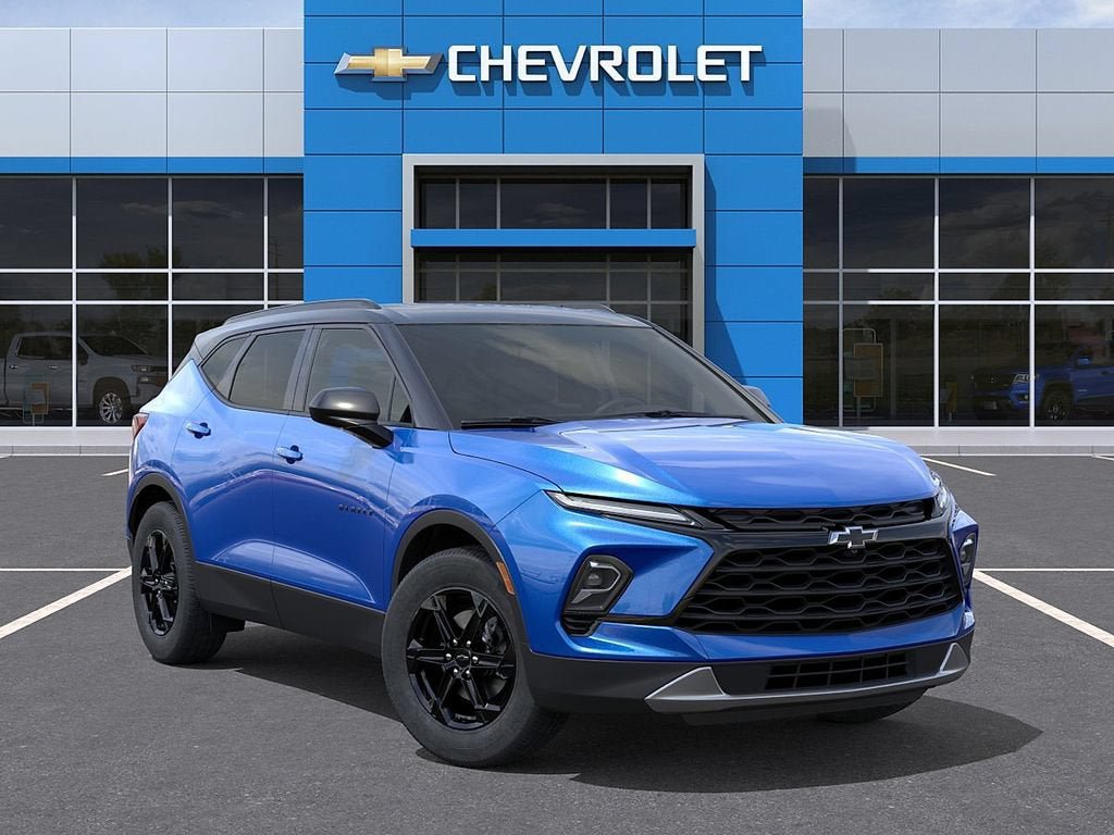 New 2026 Chevrolet Blazer LT w/ Convenience Package FWD image 8