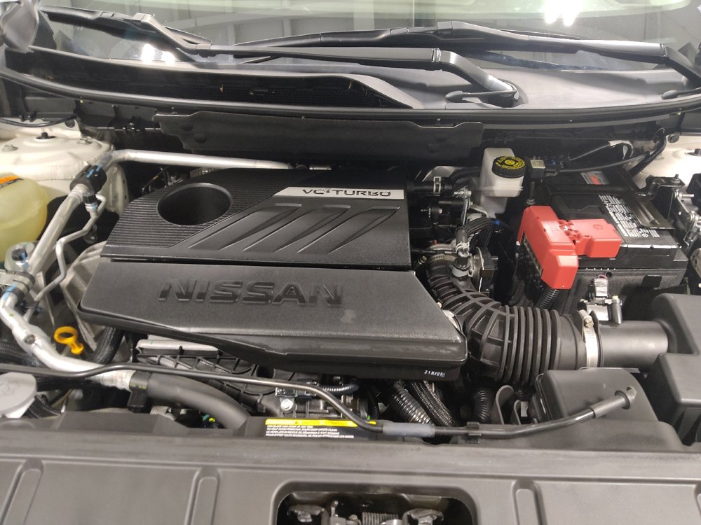 Used 2023 Nissan Rogue SV image 30