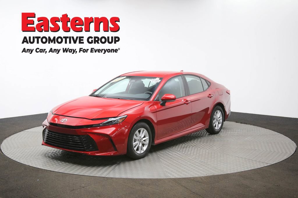 Used 2025 Toyota Camry LE image 55