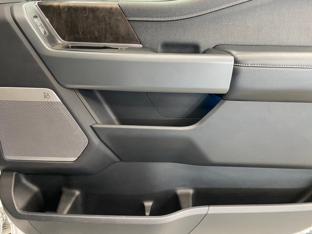 Used 2022 Ford F150 Lariat image 22