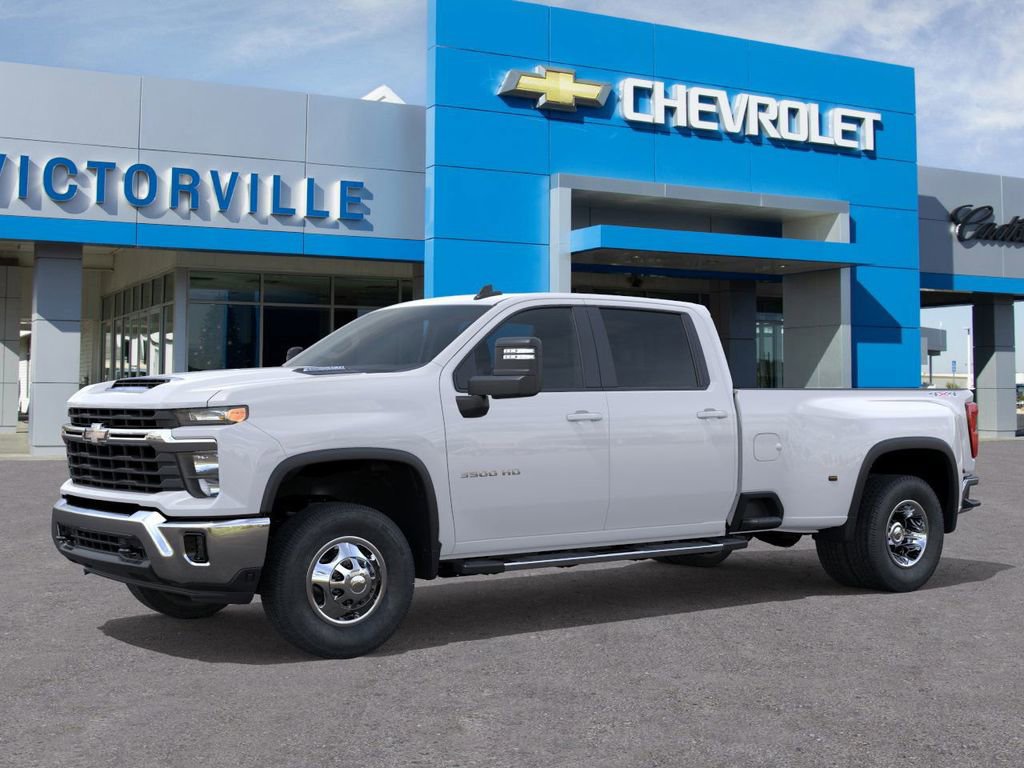 New 2026 Chevrolet Silverado 3500 LT image 2