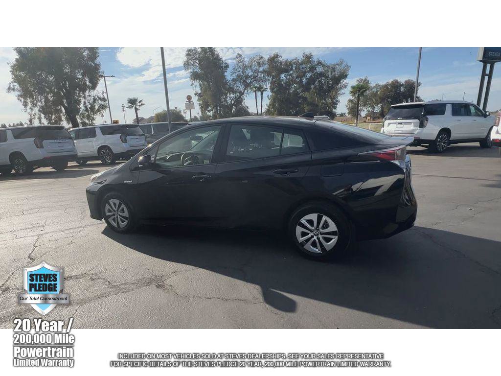Used 2018 Toyota Prius Two image 8