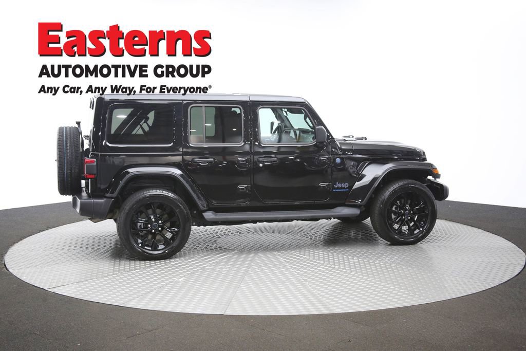 Used 2025 Jeep Wrangler Unlimited Sahara w/ Safety Group image 45