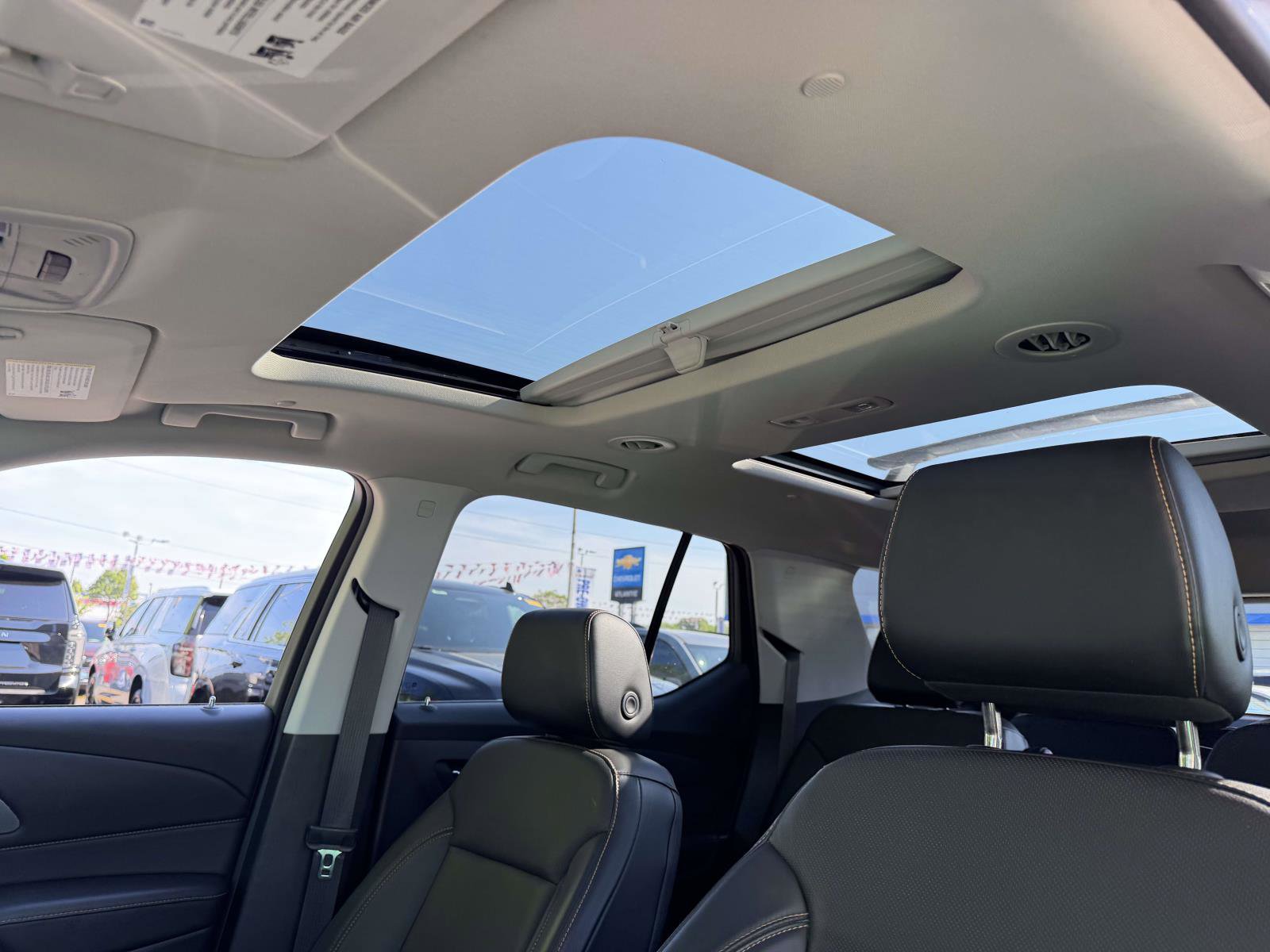 Used 2018 Chevrolet Traverse Premier AWD/4WD image 14
