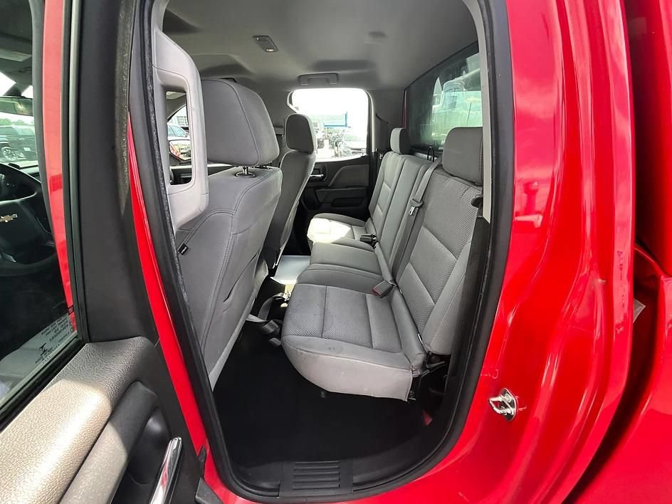 Used 2016 Chevrolet Silverado 1500 W/T AWD/4WD image 25