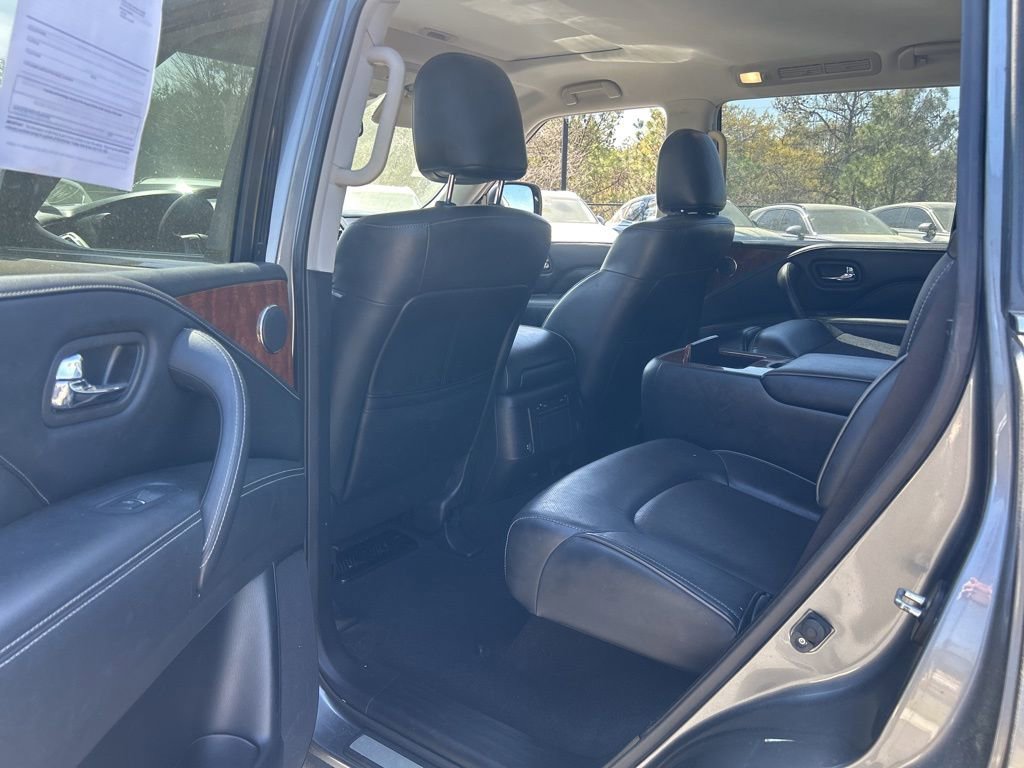 Used 2019 INFINITI QX80 Luxe w/ All-Season Package image 6