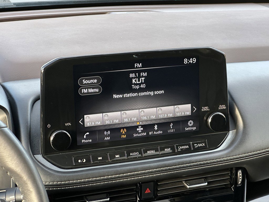 Used 2023 Nissan Rogue SL w/ SL Premium Package image 20