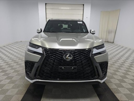 Used 2025 Lexus LX 700h F Sport image 3