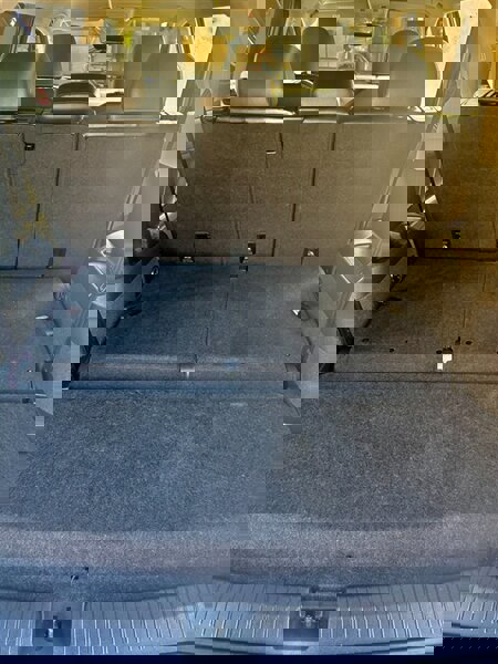 Used 2024 Volkswagen Tiguan SE image 21