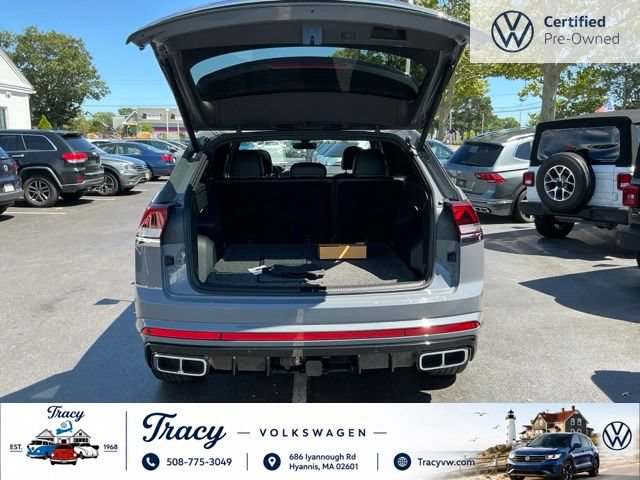 Certified 2024 Volkswagen Atlas Cross Sport SEL R-Line AWD/4WD image 24
