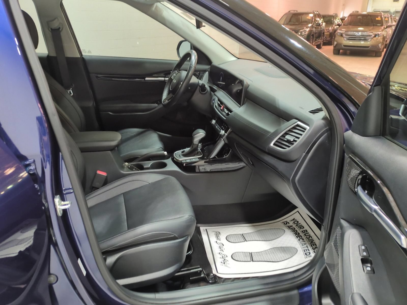 Certified 2024 Kia Seltos EX FWD image 9