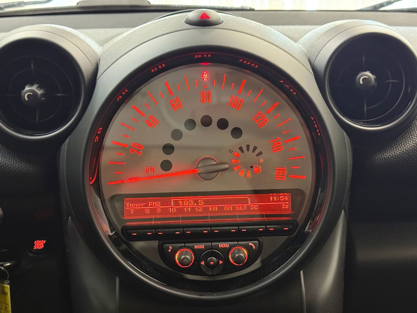 Used 2014 MINI Cooper Paceman S image 28