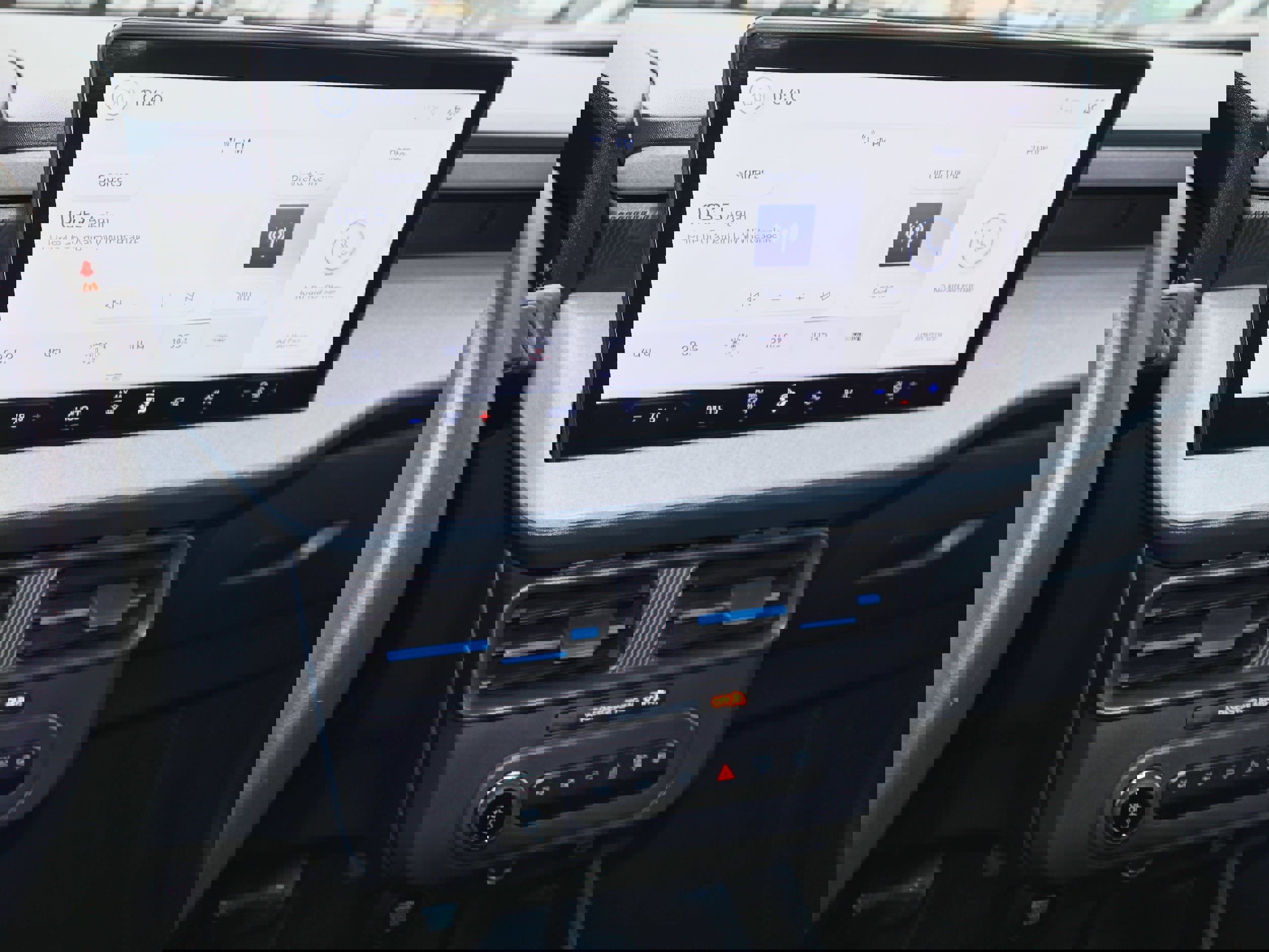 Used 2025 Ford Maverick XLT image 15