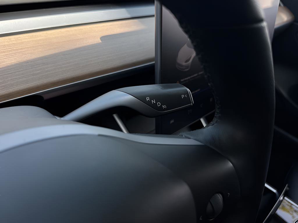 Used 2020 Tesla Model 3 Performance image 16