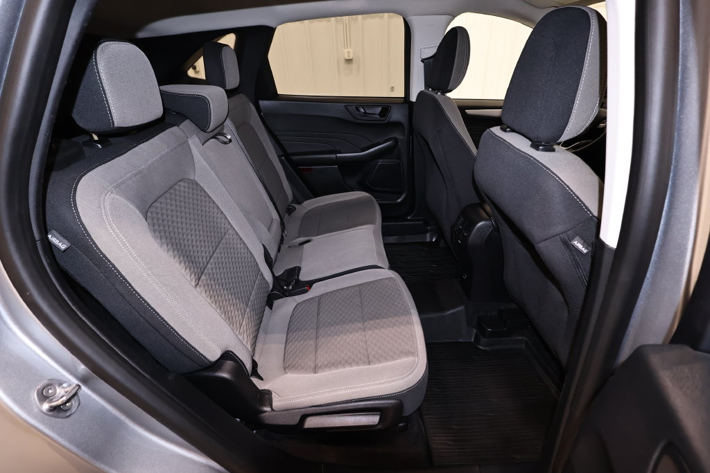 Certified 2022 Ford Escape SE w/ Convenience Package FWD image 17