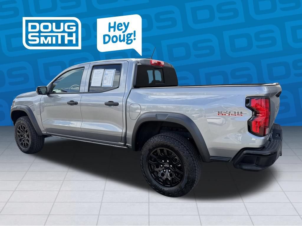 Used 2026 Chevrolet Colorado Trail Boss AWD/4WD image 3