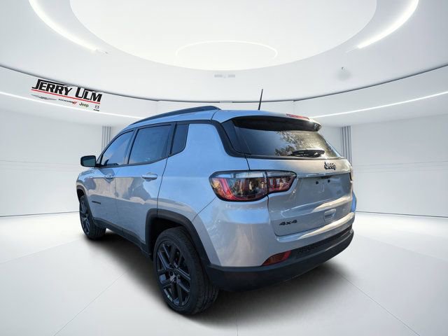 New 2026 Jeep Compass Latitude AWD/4WD image 4