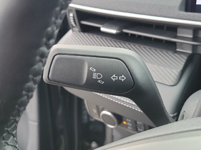 Used 2024 Ford Mustang Mach-E Select w/ Comfort Package Lite RWD image 25
