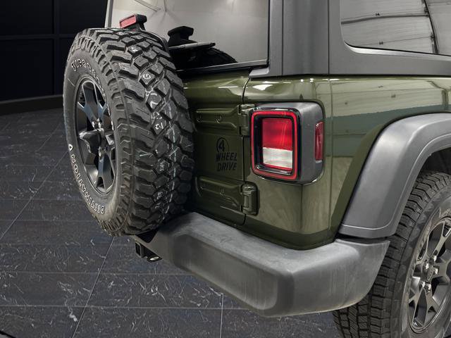 Used 2021 Jeep Wrangler Sport AWD/4WD image 30