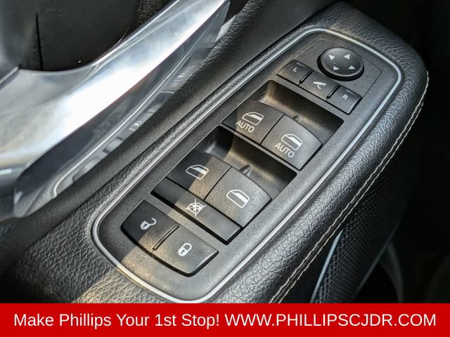 Used 2022 RAM 1500 Laramie RWD image 22